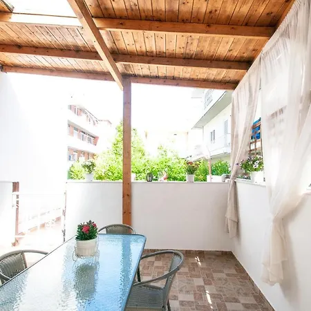 Apartment Vicinia Rhodes City